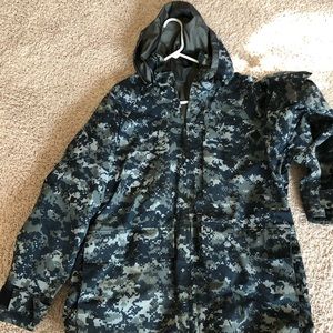 Navy Gortex.